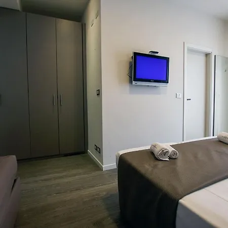 Hotel Aurora 3*