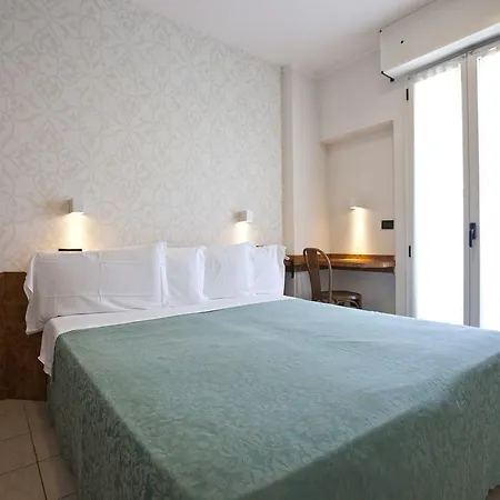 Hotel Aurora