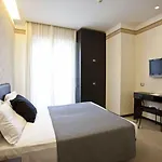 Hotel Aurora 3*