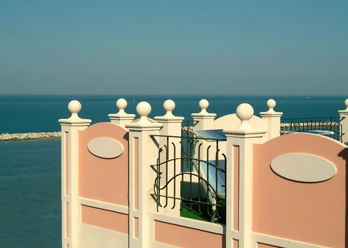 Aurora 3* Rimini