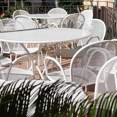 奥罗拉酒店 3* 里米尼